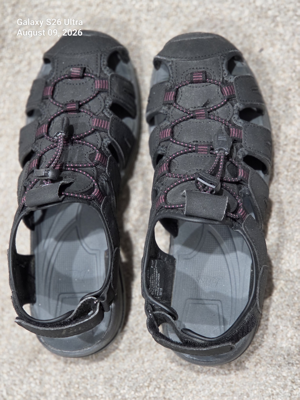 G.H. Bass & Co. Black Sandal with Burgundy Accents